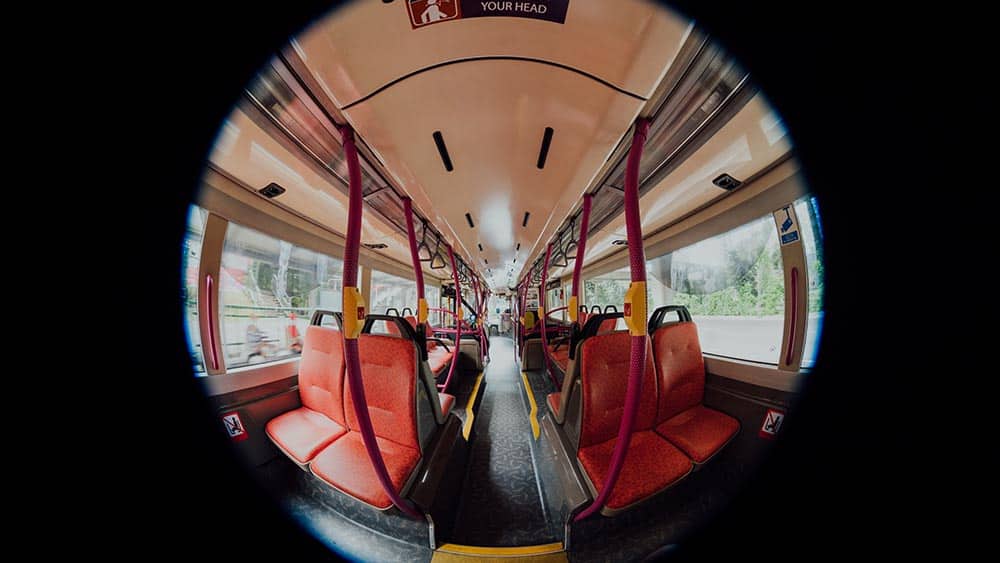 circulaire fisheye foto van een bus