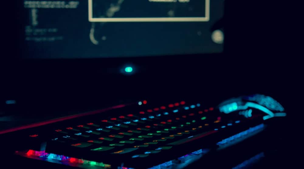 Gaming muis en toetsenbord met kleurtjes