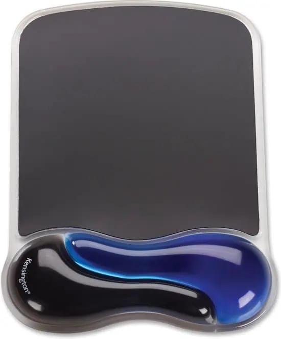 Zwarte muismat met blauw/zwarte polssteun, bovenaanzicht